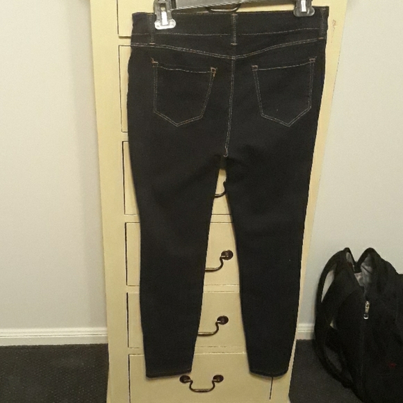 Blue Jean's - Picture 2 of 3